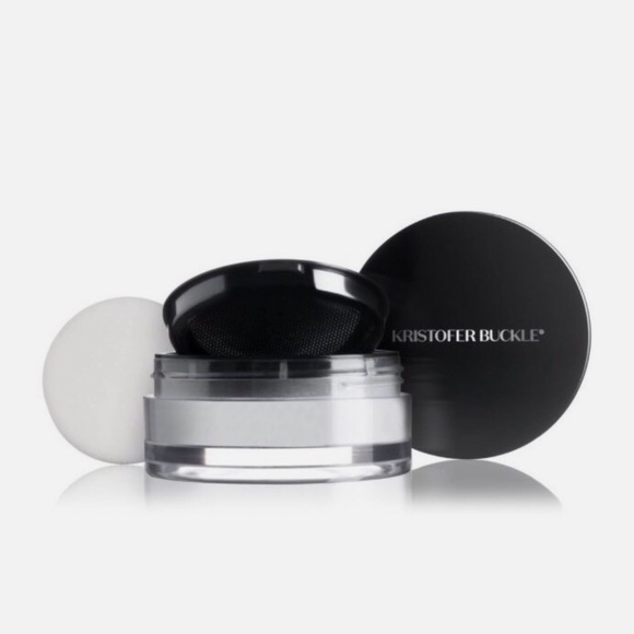 Translucent Setting Powder - Black Lid - Picture 3 of 3
